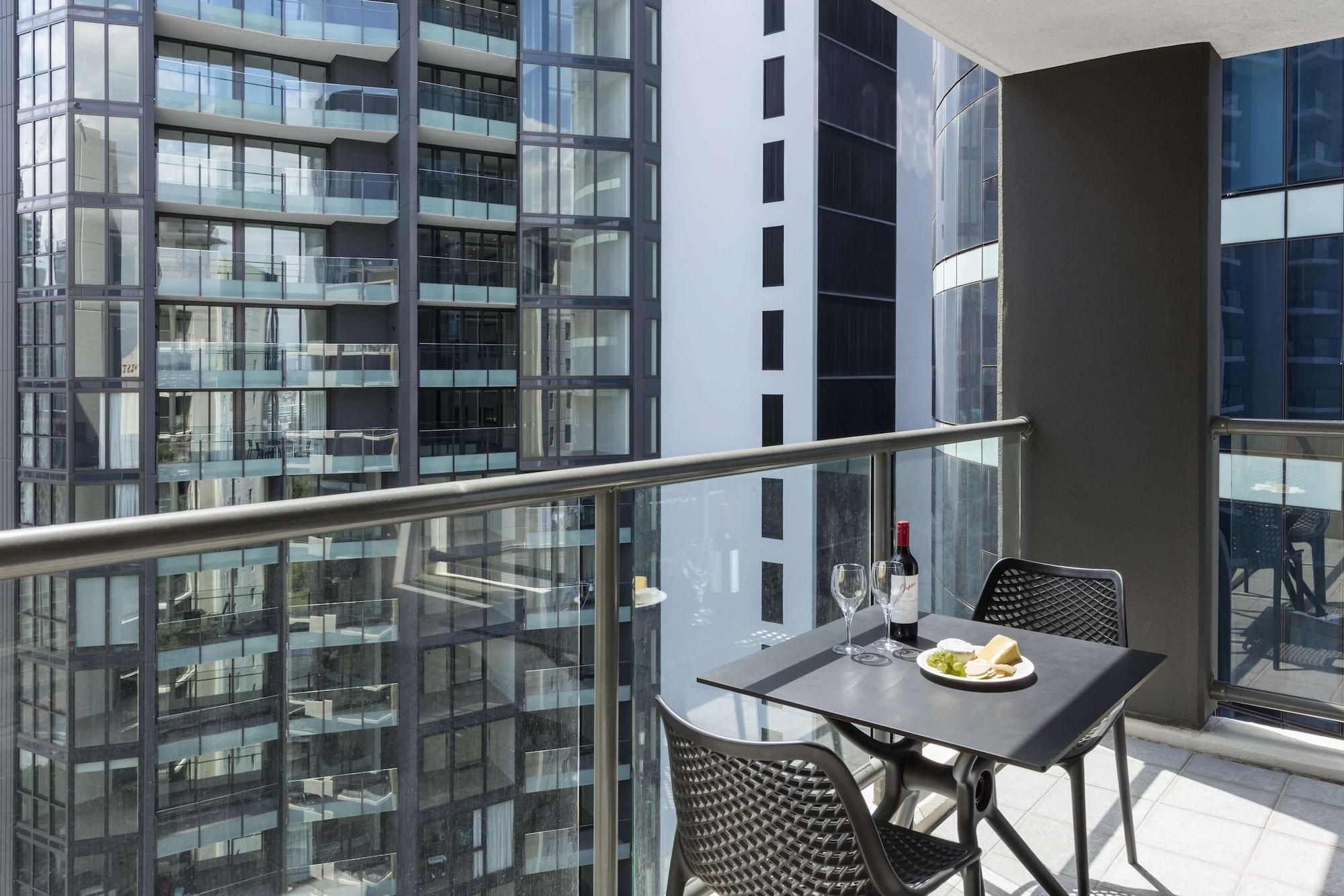 Oaks Brisbane On Margaret Suites Екстериор снимка