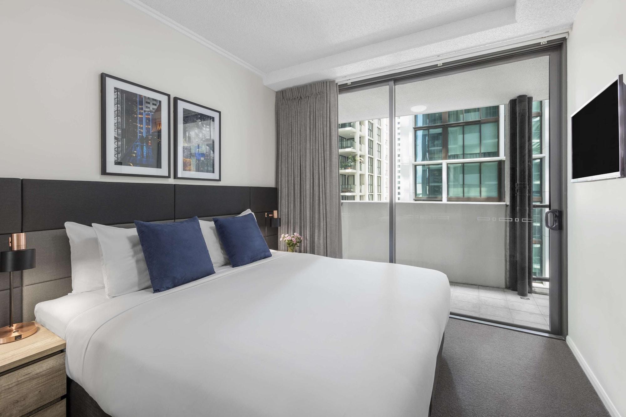 Oaks Brisbane On Margaret Suites Екстериор снимка