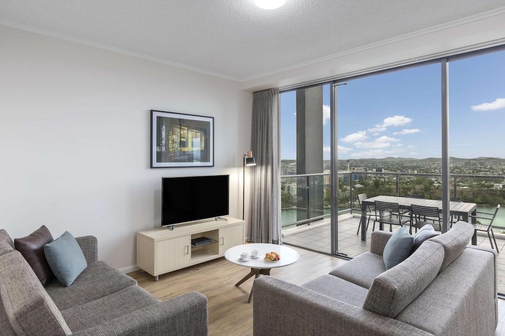 Oaks Brisbane On Margaret Suites Екстериор снимка