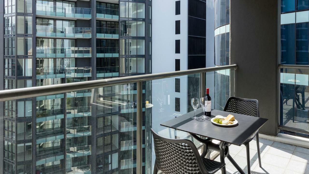 Oaks Brisbane On Margaret Suites Екстериор снимка